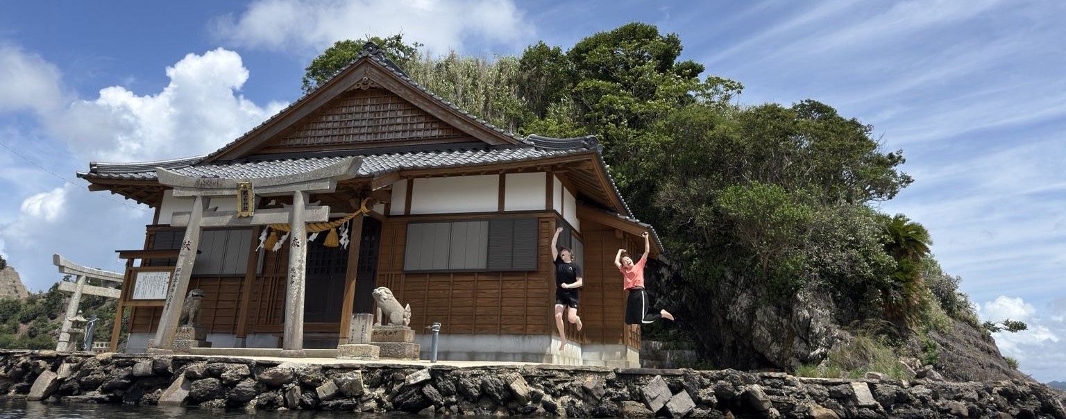 都々智神社の海底鳥居